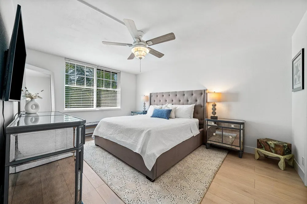 621 E Woolbright Road #B407 Boynton Beach, FL 33435