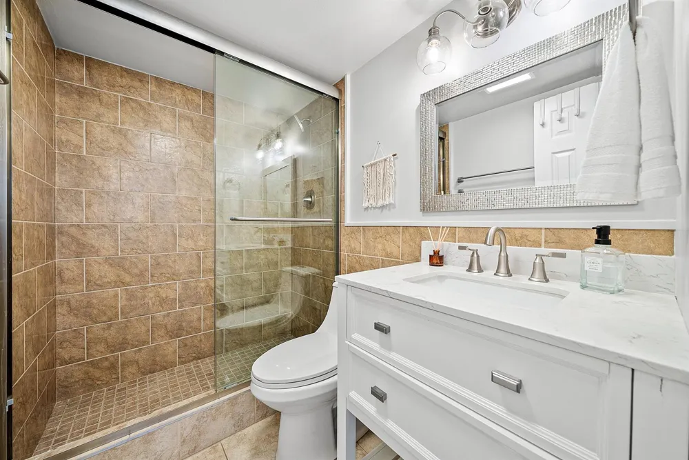 621 E Woolbright Road #B407 Boynton Beach, FL 33435