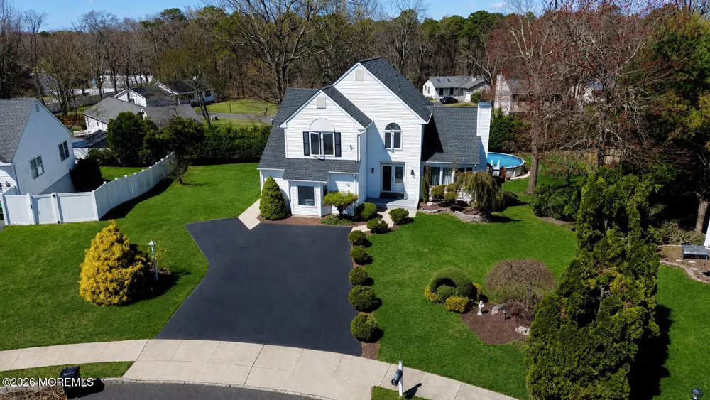 18 Coral Drive Howell, NJ 07731