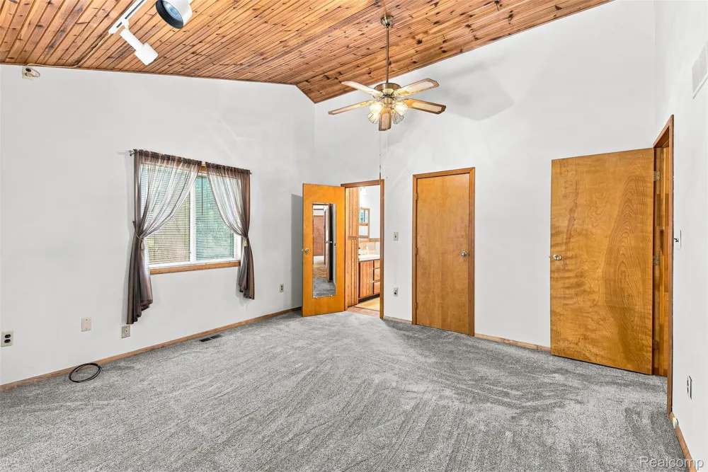 1905 Justice Drive Brandon Charter Township, MI 48462