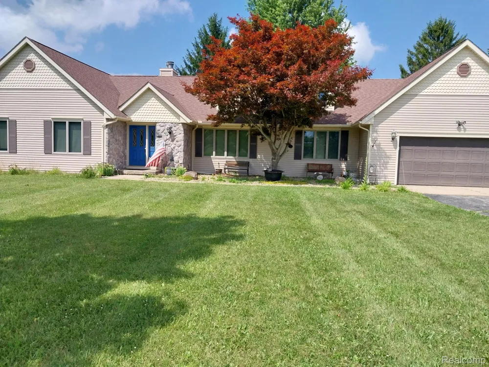 3581 Burkhart Road Howell Township, MI 48855