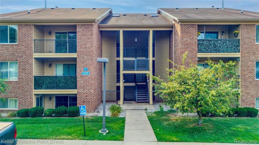 2635 Greenstone Boulevard #509 Auburn Hills City, MI 48326