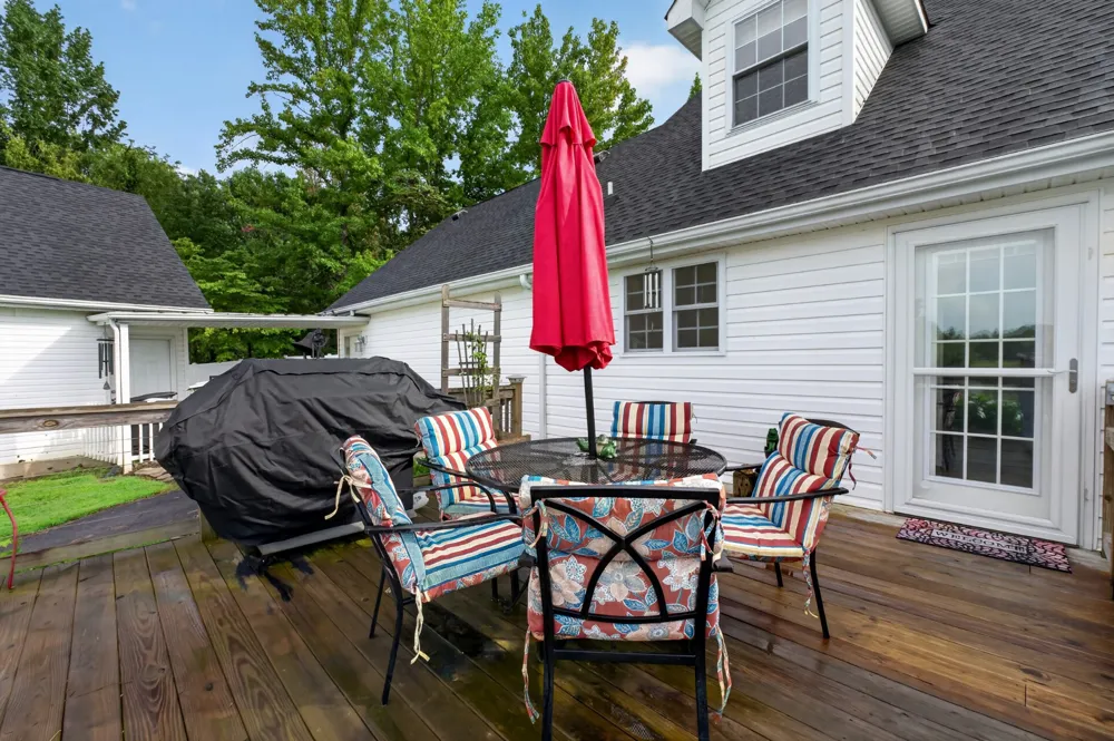 214 Lake Villa Cir Morrison, TN 37357