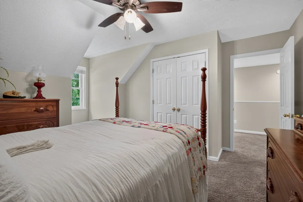 214 Lake Villa Cir Morrison, TN 37357
