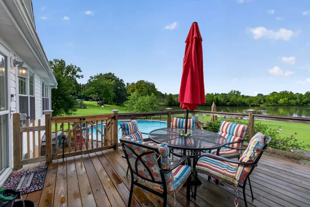 214 Lake Villa Cir Morrison, TN 37357