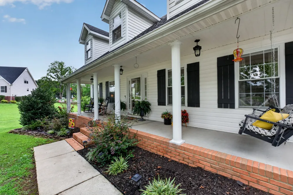 214 Lake Villa Cir Morrison, TN 37357