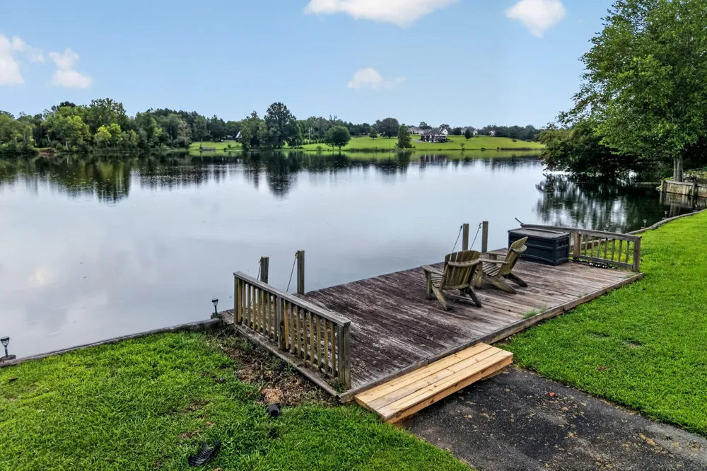 214 Lake Villa Cir Morrison, TN 37357