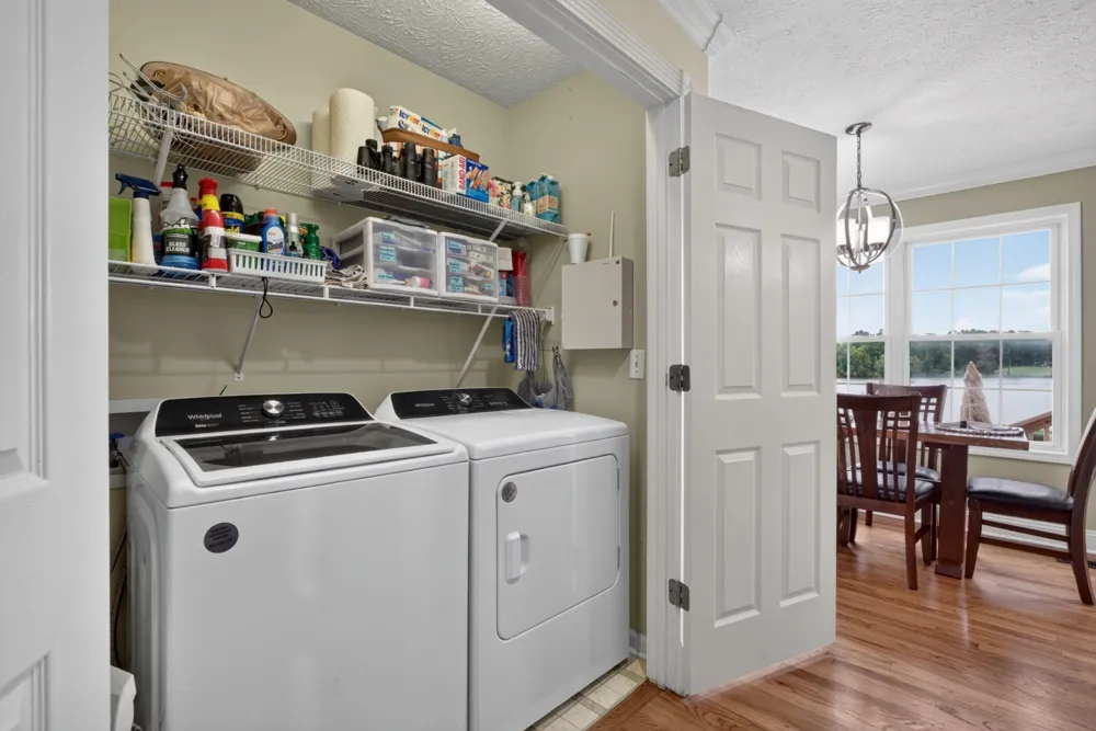 214 Lake Villa Cir Morrison, TN 37357