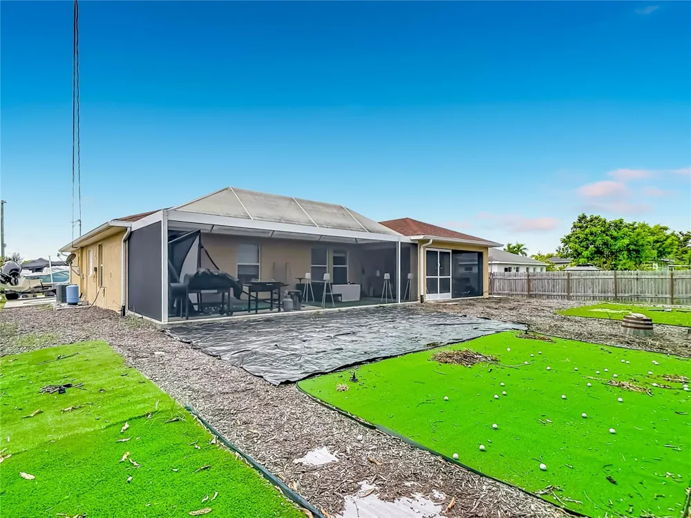 2221 SW 3RD AVENUE Cape Coral, FL 33991