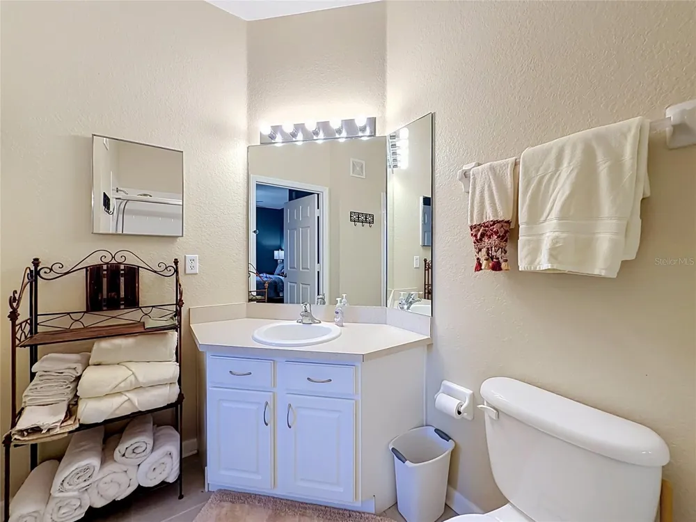 2784 ALMATON LOOP #205 Kissimmee, FL 34747