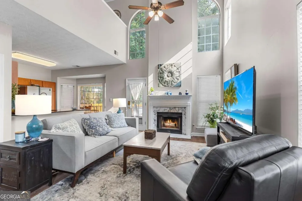2505 Thorngate DR Acworth, GA 30101