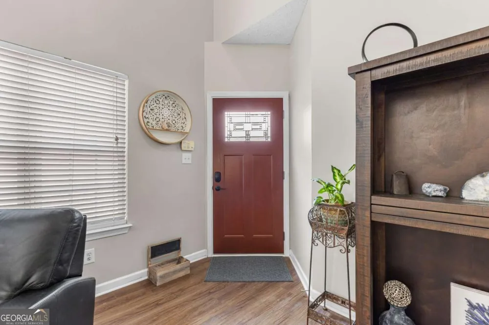 2505 Thorngate DR Acworth, GA 30101