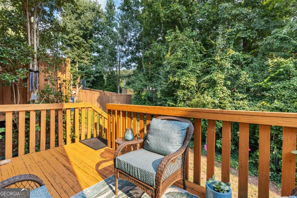 2505 Thorngate DR Acworth, GA 30101