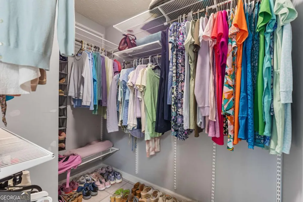 2505 Thorngate DR Acworth, GA 30101