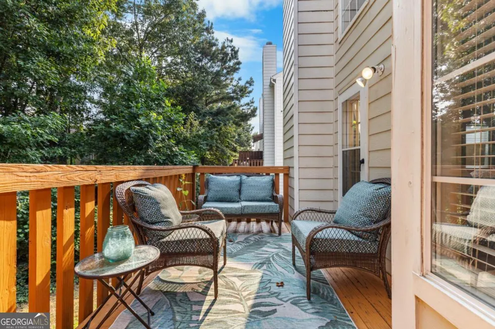 2505 Thorngate DR Acworth, GA 30101
