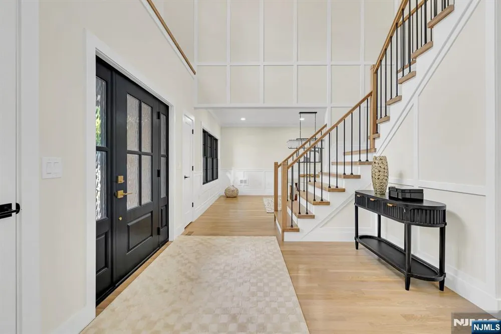 275 Beachwood Road Par-Troy Hills, NJ 07054