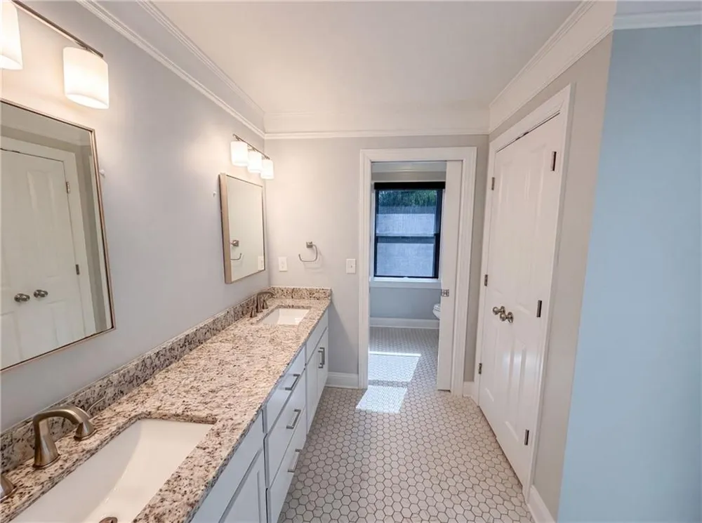 365 Barber Street Athens, GA 30601