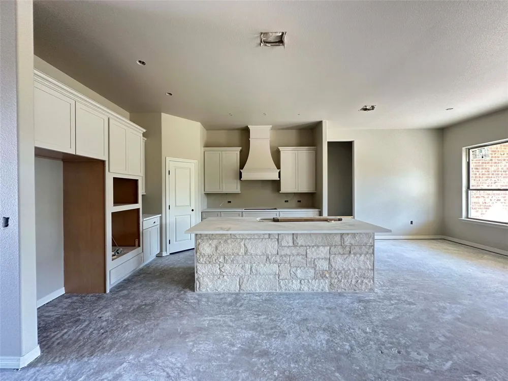 131 Lasso Loop Lorena, TX 76655