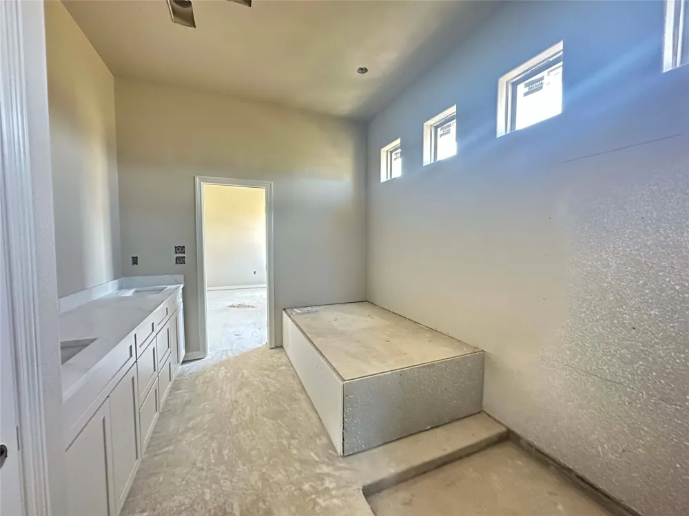 131 Lasso Loop Lorena, TX 76655