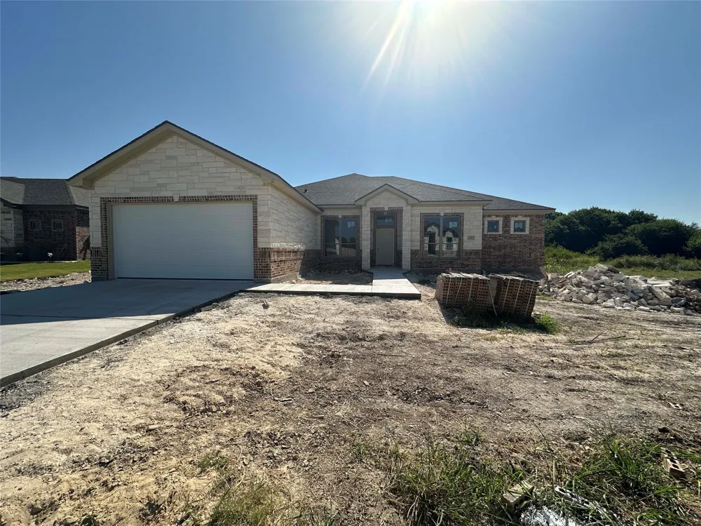 131 Lasso Loop Lorena, TX 76655