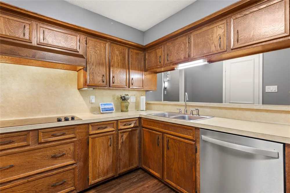 3726 Golden Lake Drive Kingwood, TX 77345