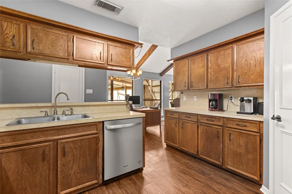 3726 Golden Lake Drive Kingwood, TX 77345