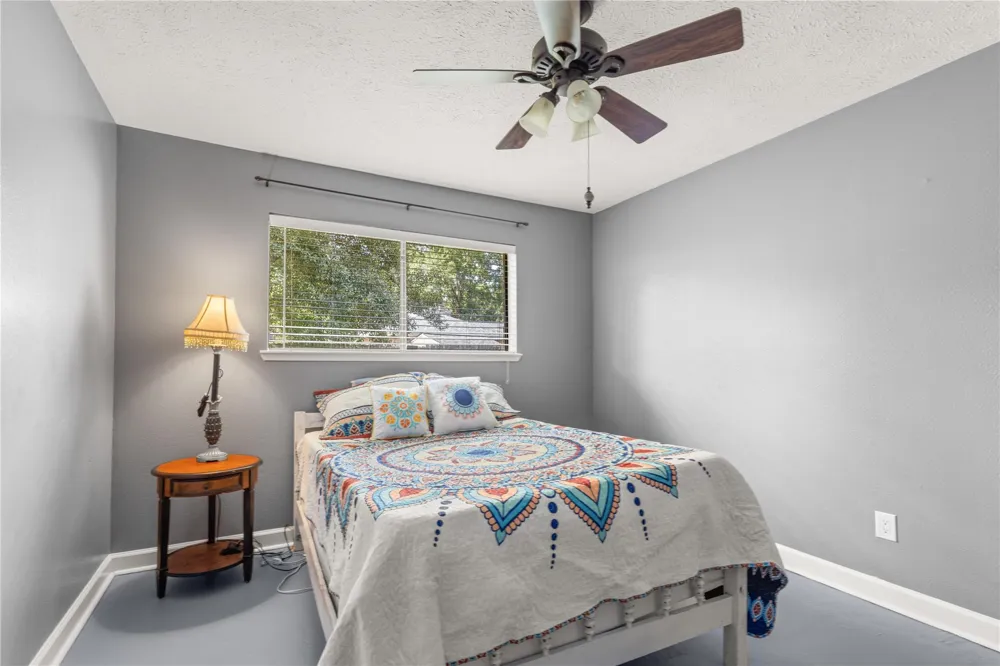 3726 Golden Lake Drive Kingwood, TX 77345