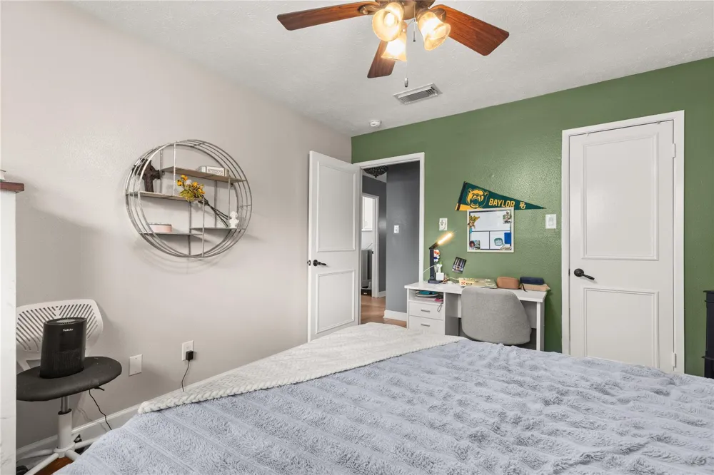 3726 Golden Lake Drive Kingwood, TX 77345