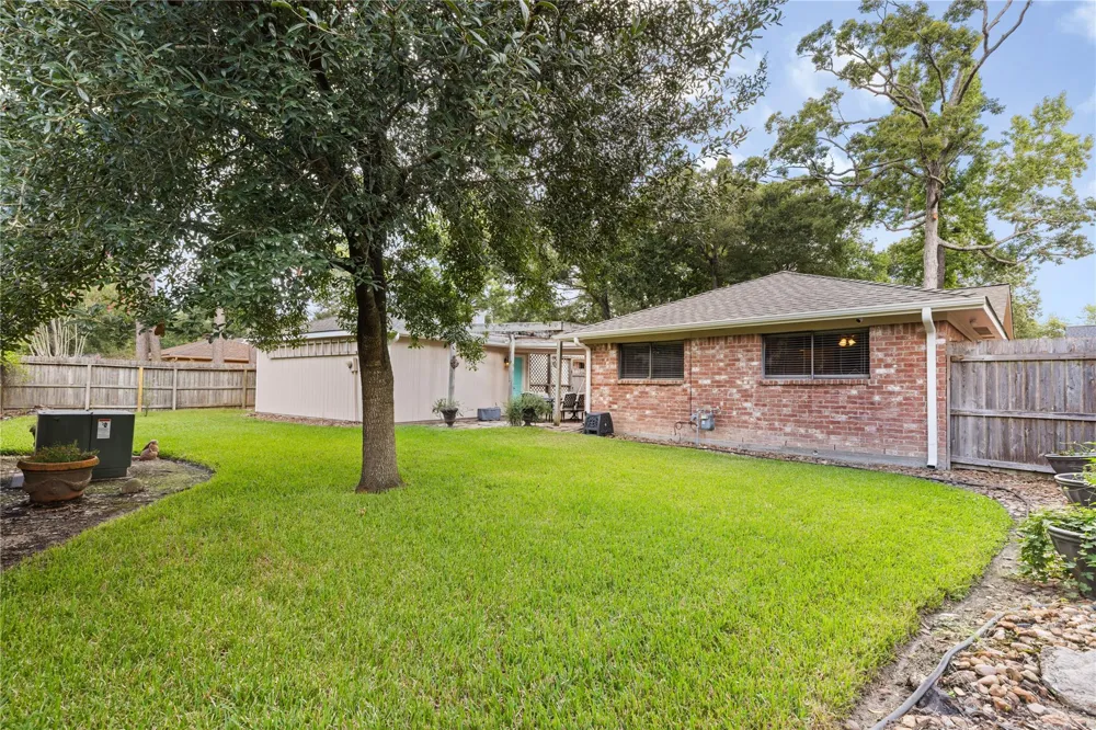 3726 Golden Lake Drive Kingwood, TX 77345
