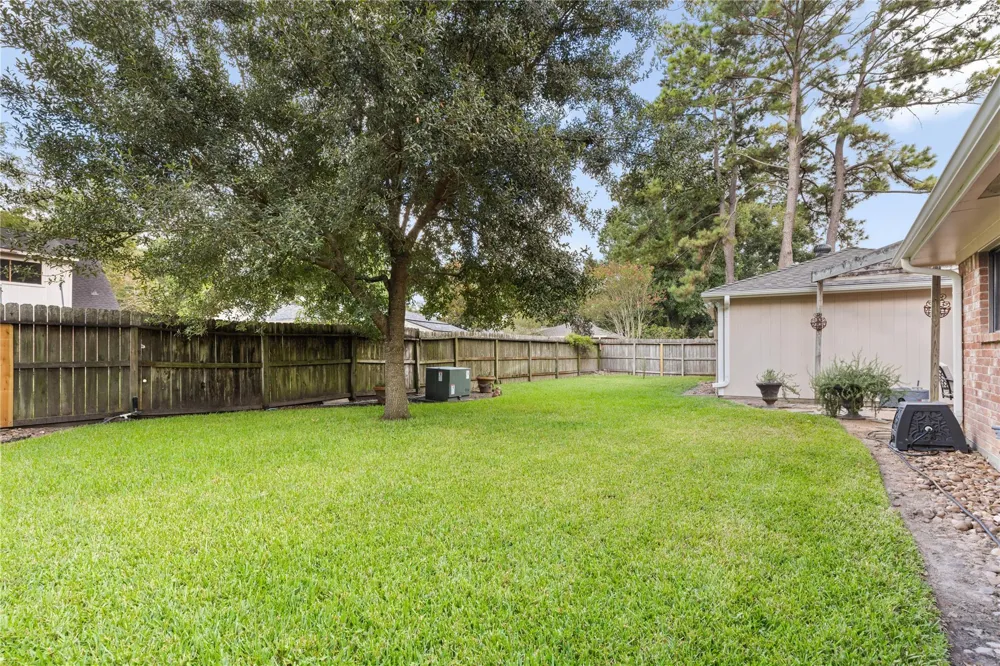 3726 Golden Lake Drive Kingwood, TX 77345