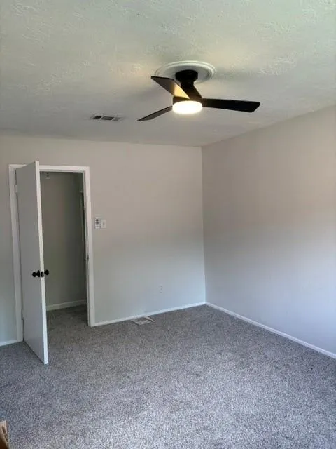 2910 Heritage House Drive Webster, TX 77598