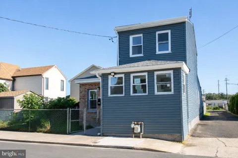 606 GREEN STREET