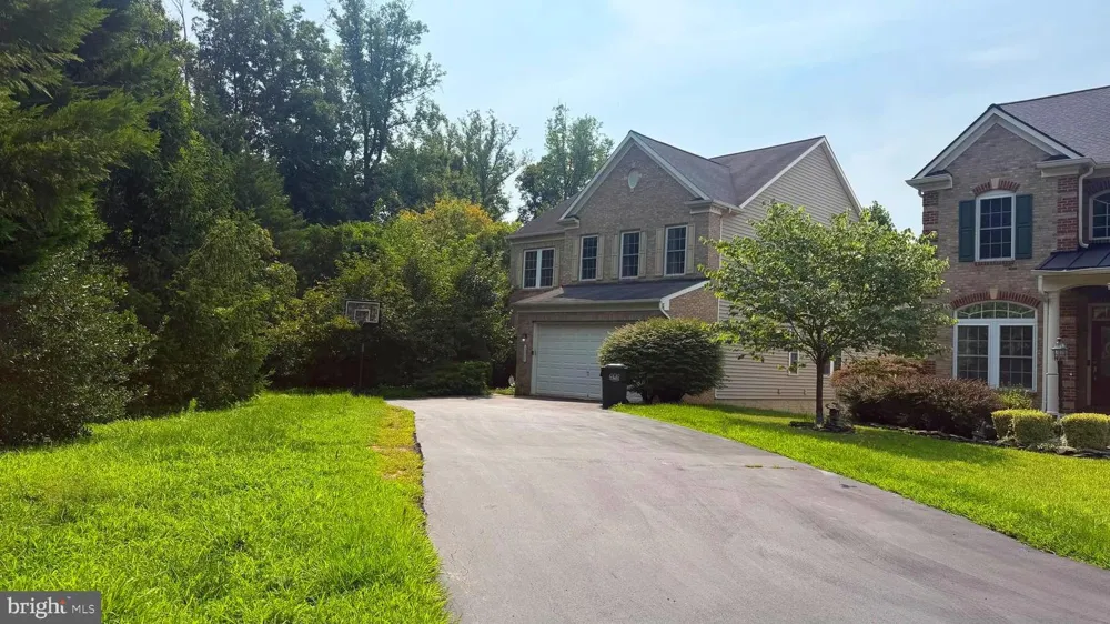 12525 CERROMAR PLACE Fairfax, VA 22030