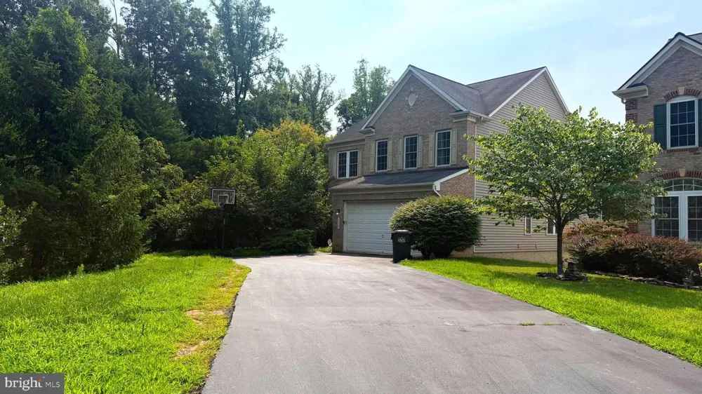 12525 CERROMAR PLACE Fairfax, VA 22030