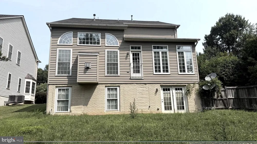 12525 CERROMAR PLACE Fairfax, VA 22030