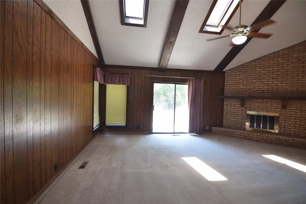 1220 S Chestnut Avenue Broken Arrow, OK 74012
