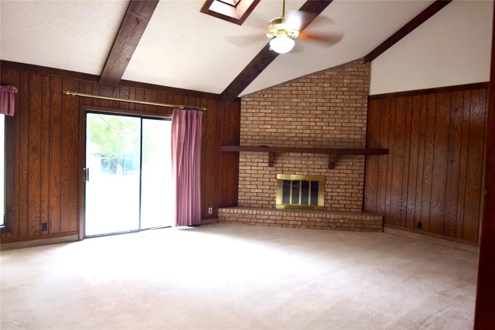 1220 S Chestnut Avenue Broken Arrow, OK 74012