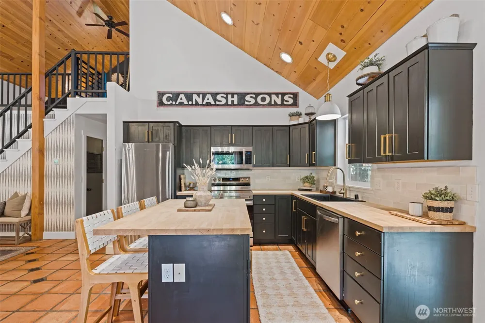 160 Devereese Road Chehalis, WA 98532