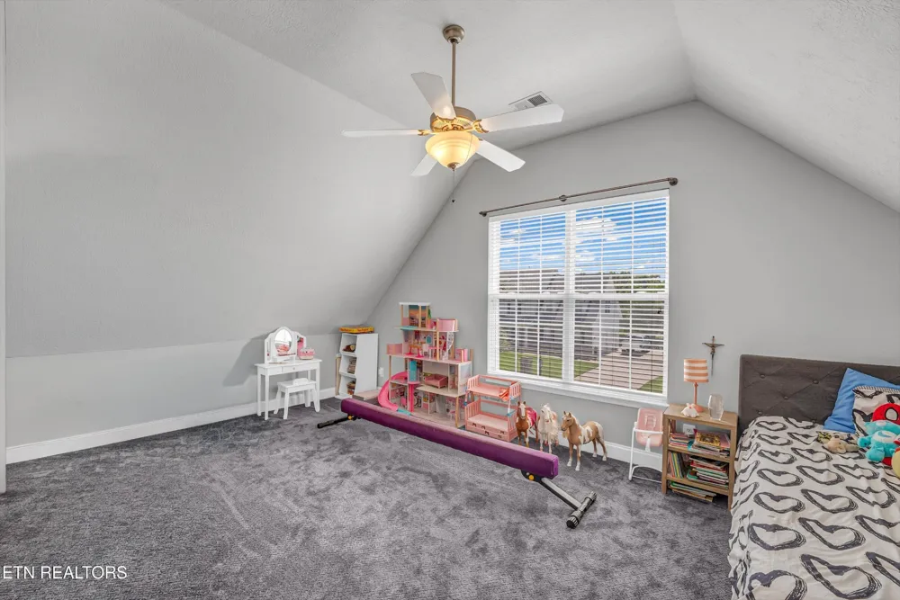 5021 Magic Lantern Drive Knoxville, TN 37918