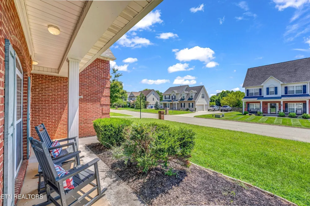 5021 Magic Lantern Drive Knoxville, TN 37918