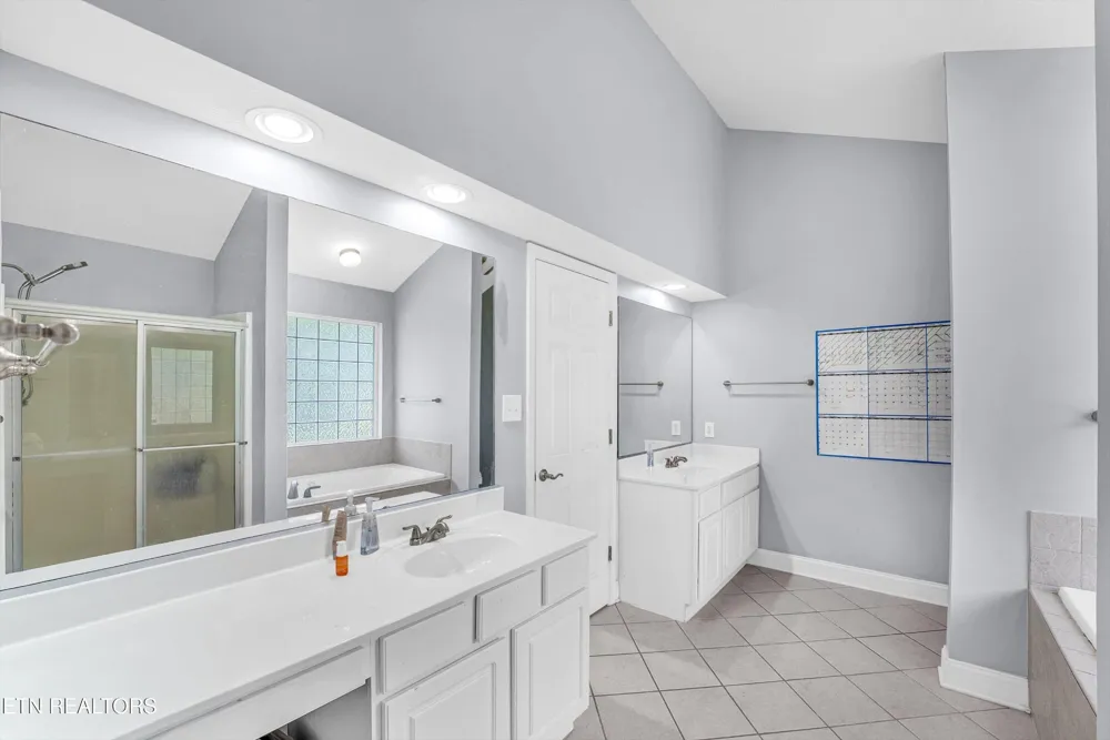 5021 Magic Lantern Drive Knoxville, TN 37918