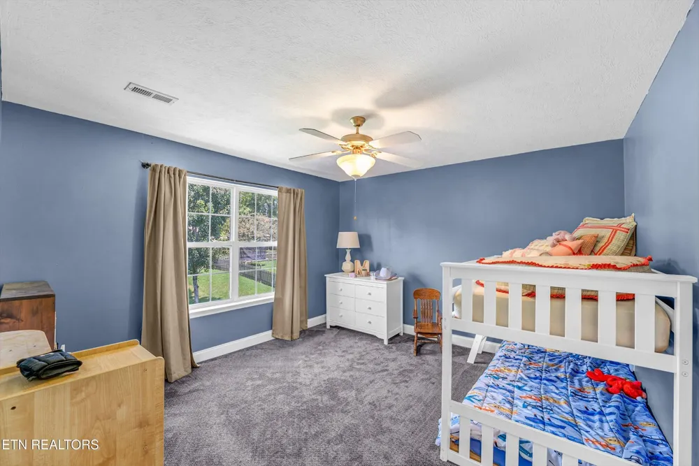 5021 Magic Lantern Drive Knoxville, TN 37918