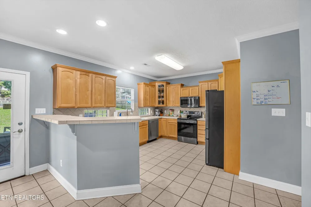 5021 Magic Lantern Drive Knoxville, TN 37918