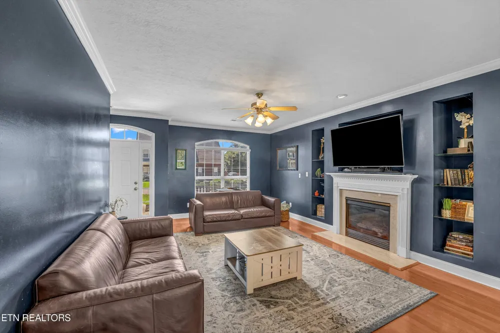 5021 Magic Lantern Drive Knoxville, TN 37918