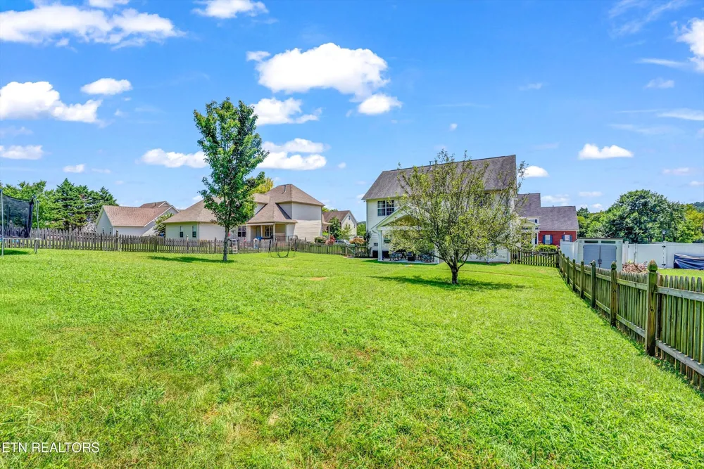 5021 Magic Lantern Drive Knoxville, TN 37918