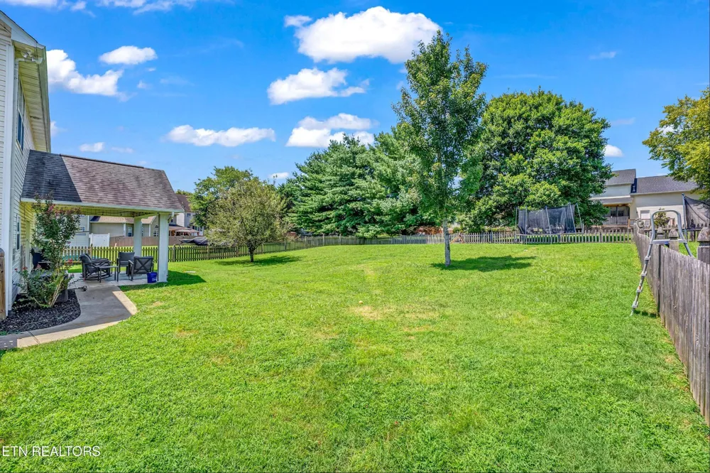 5021 Magic Lantern Drive Knoxville, TN 37918