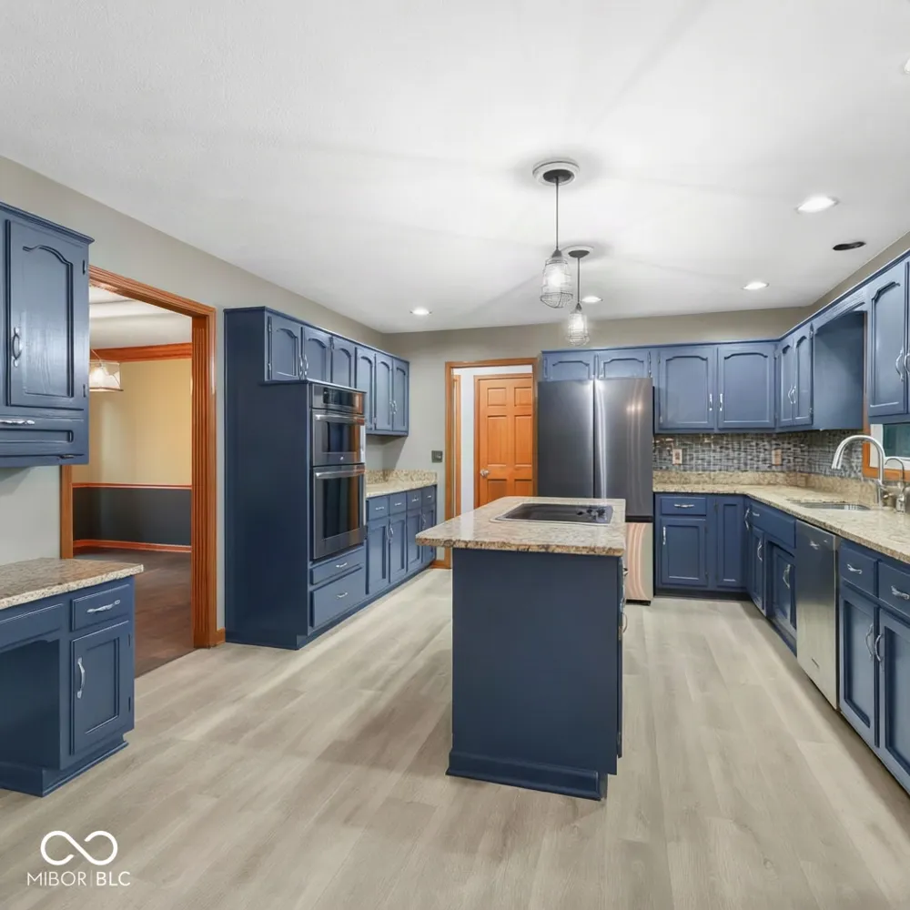 3622 Fountain View Drive Greenwood, IN 46143