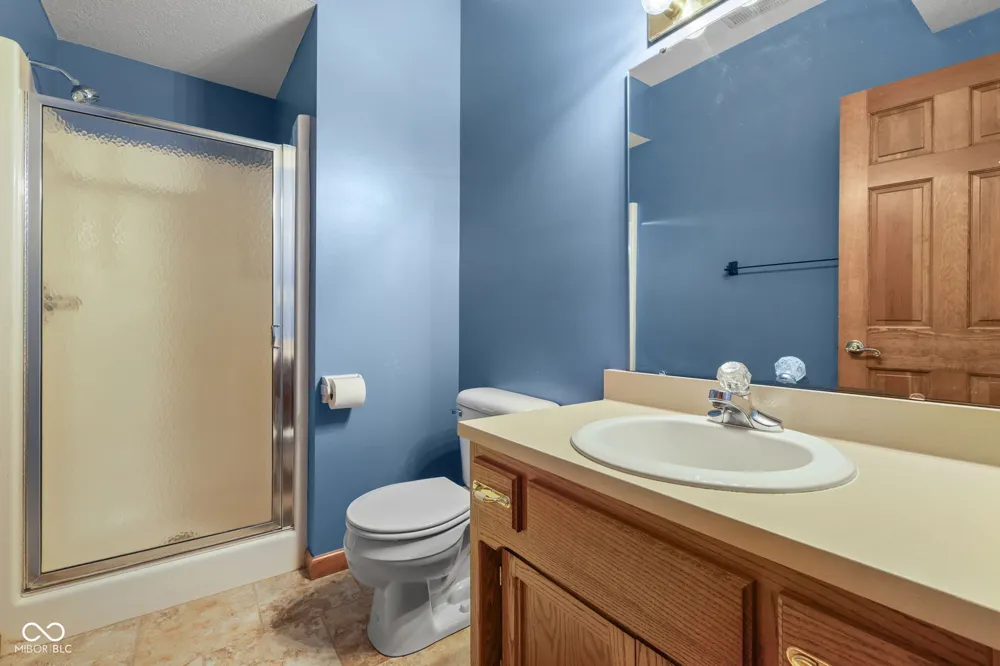 3622 Fountain View Drive Greenwood, IN 46143