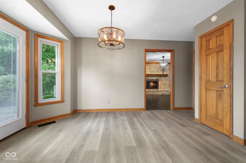 3622 Fountain View Drive Greenwood, IN 46143