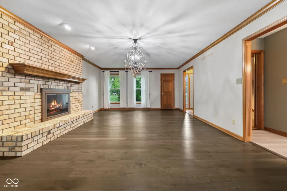 3622 Fountain View Drive Greenwood, IN 46143